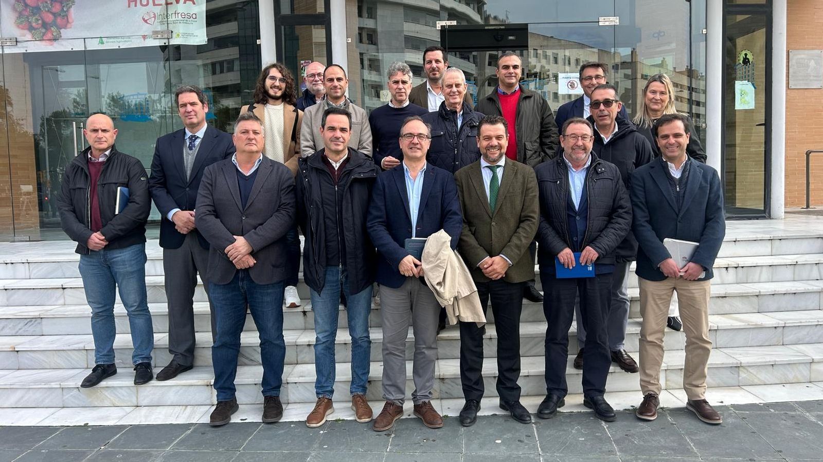 Foto de familia del Consejo Empresarial de la Industria.