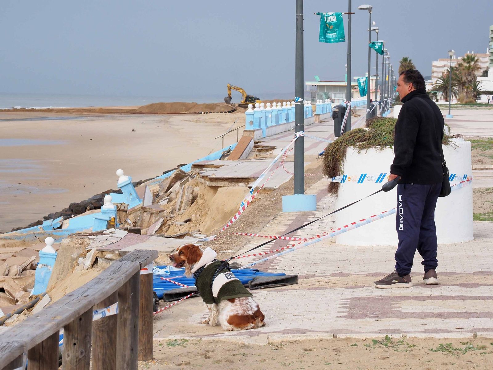 Almonte valora en casi nueve millones de euros los dalos ocasionados en el paseo marítimo de Matalascañas
