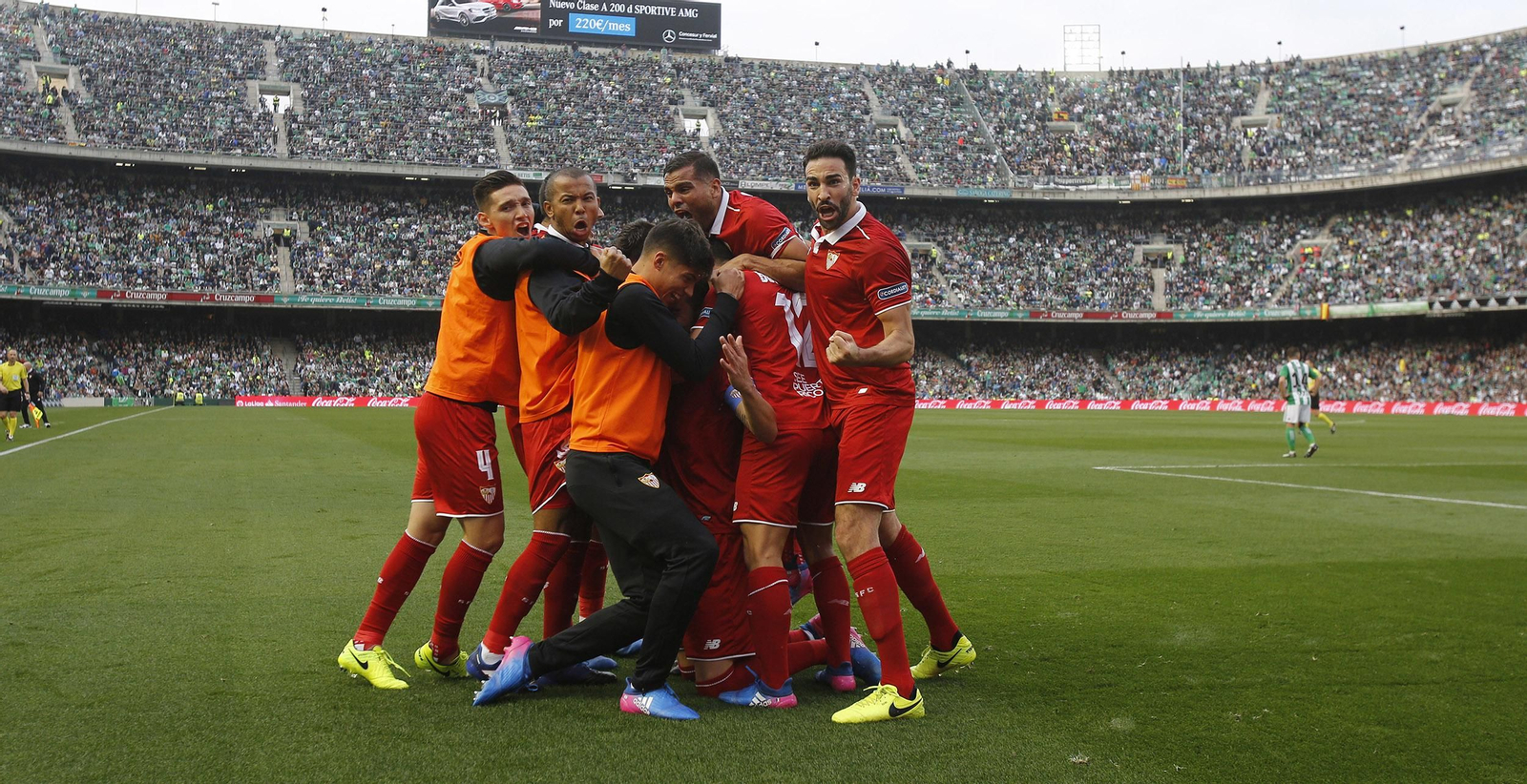 El Betis-Sevilla, en imágenes