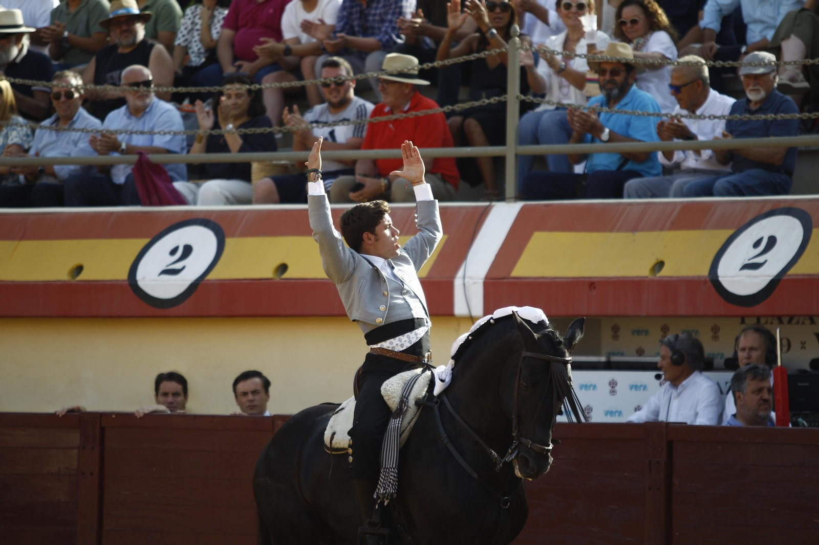 Corrida de toros en Vera, en imágenes