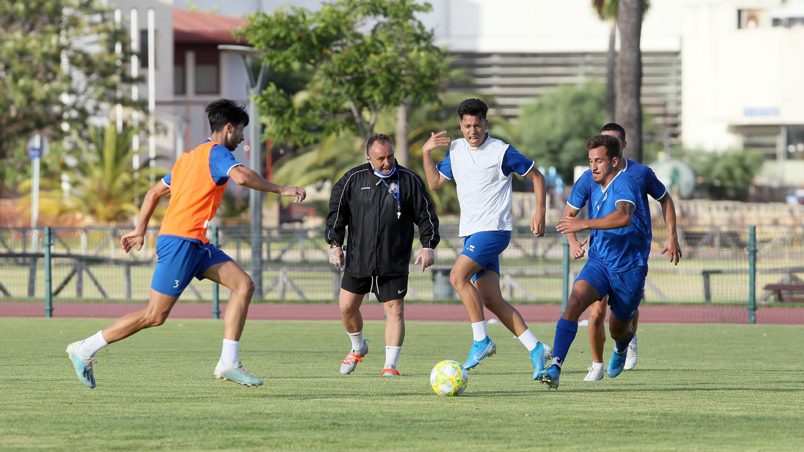 Primer entrenamiento del Xerez DFC en el Pepe Ravelo