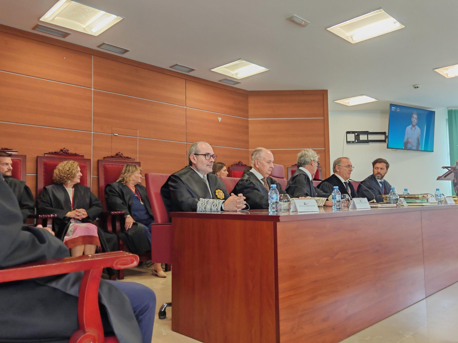 Actos del Colegio de Abogados por Santa Teresa.