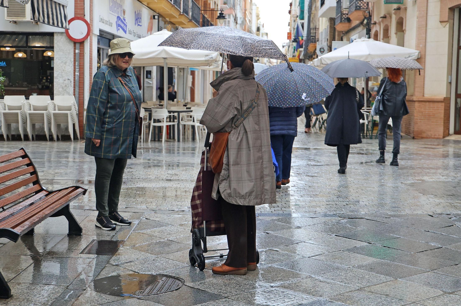 Imágenes del día de lluvia en Huelva