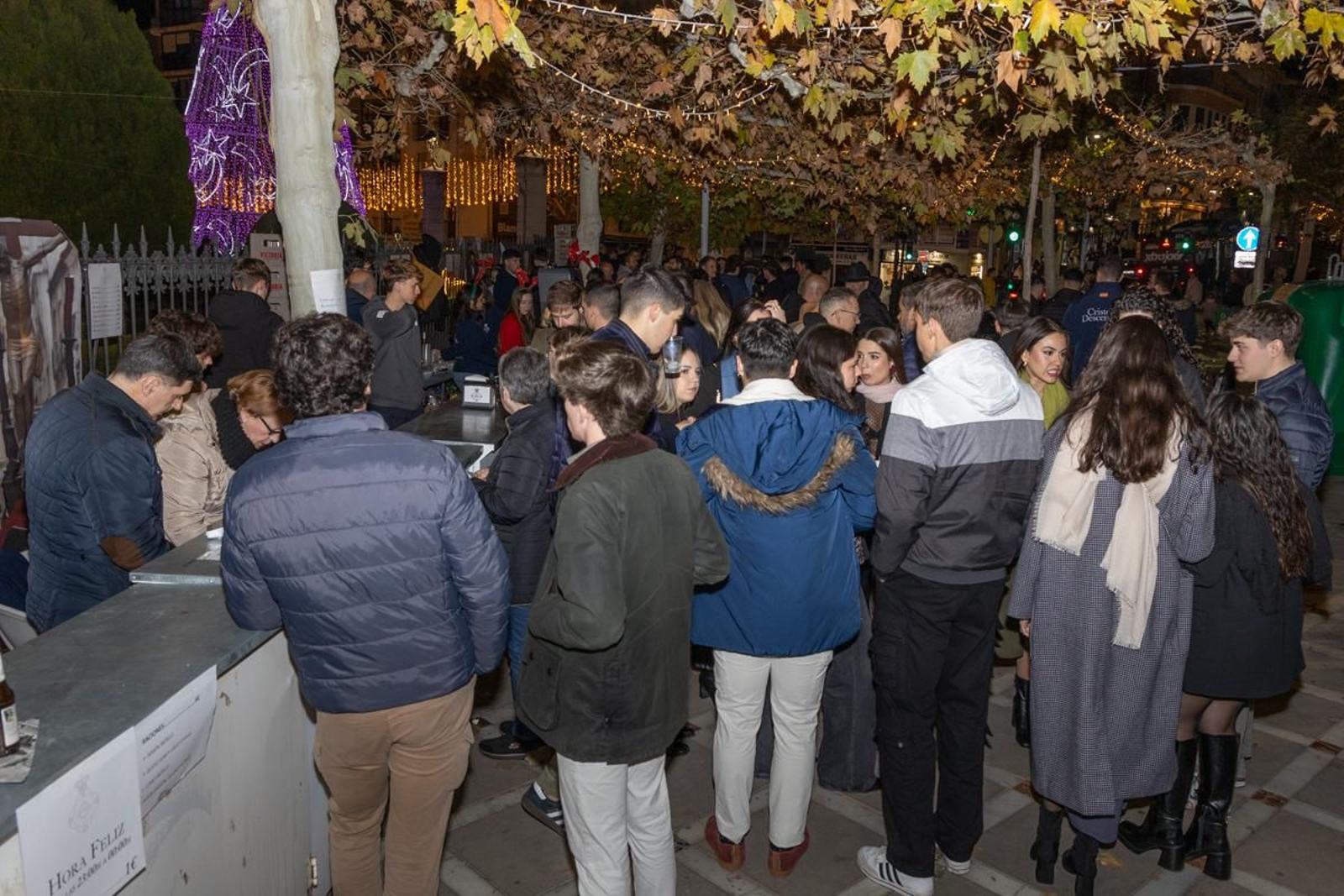 Zambomba de la Hermandad de la Buena Muerte y actuación de Maria Soledad