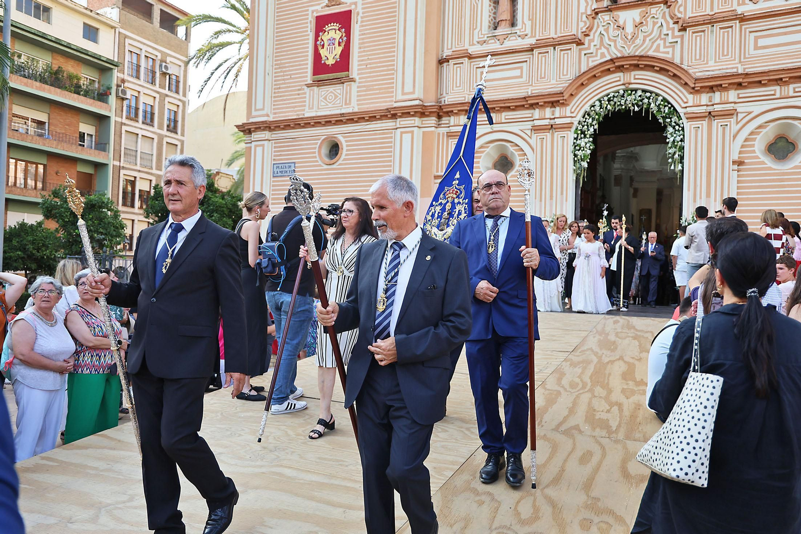 Imágenes de la procesión del Corpus Christi por las calles de Huelva