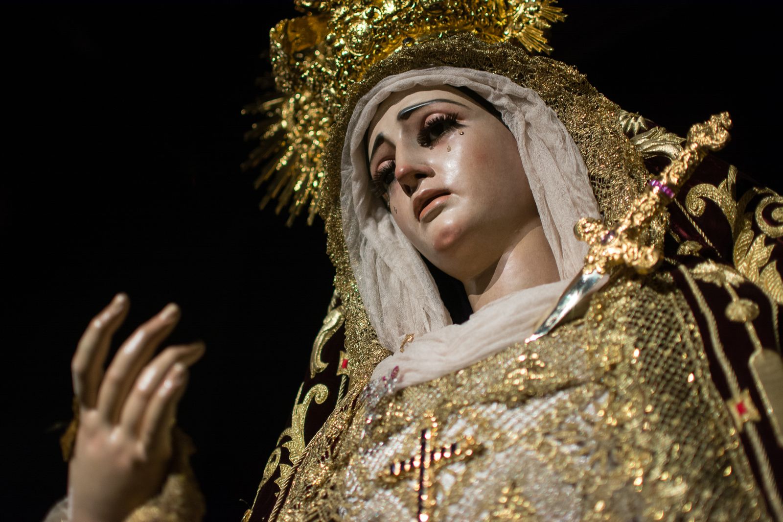 Besamanos a María Santísima de la Victoria, de las Cigarreras