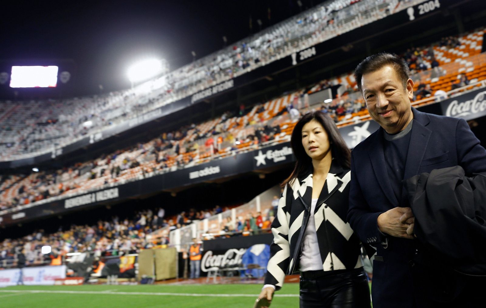 Peter Lim y su esposa Cherie, recién desembarcados en Mestalla en el otoño de 2014.
