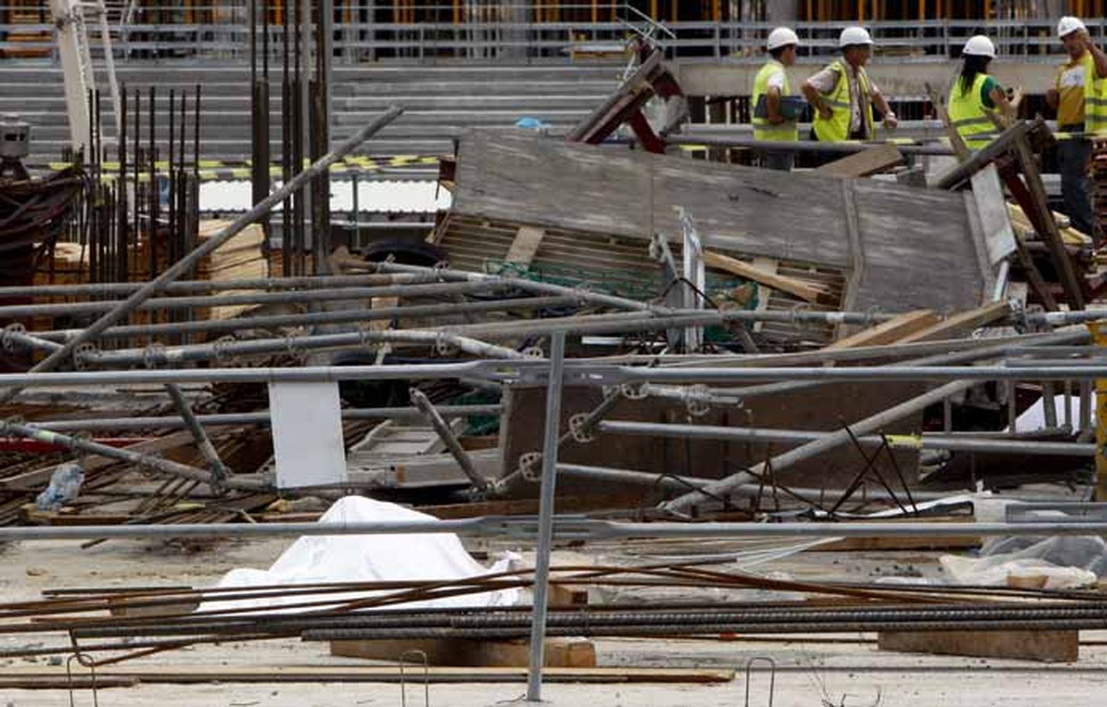 Mueren 4 trabajadores en las obras del nuevo Mestalla