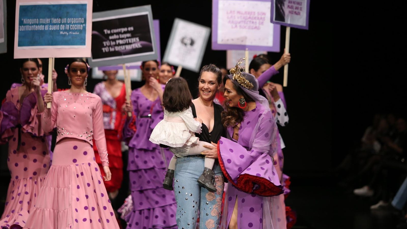 Adelina Infante en SIMOF 2019, fotos del desfile