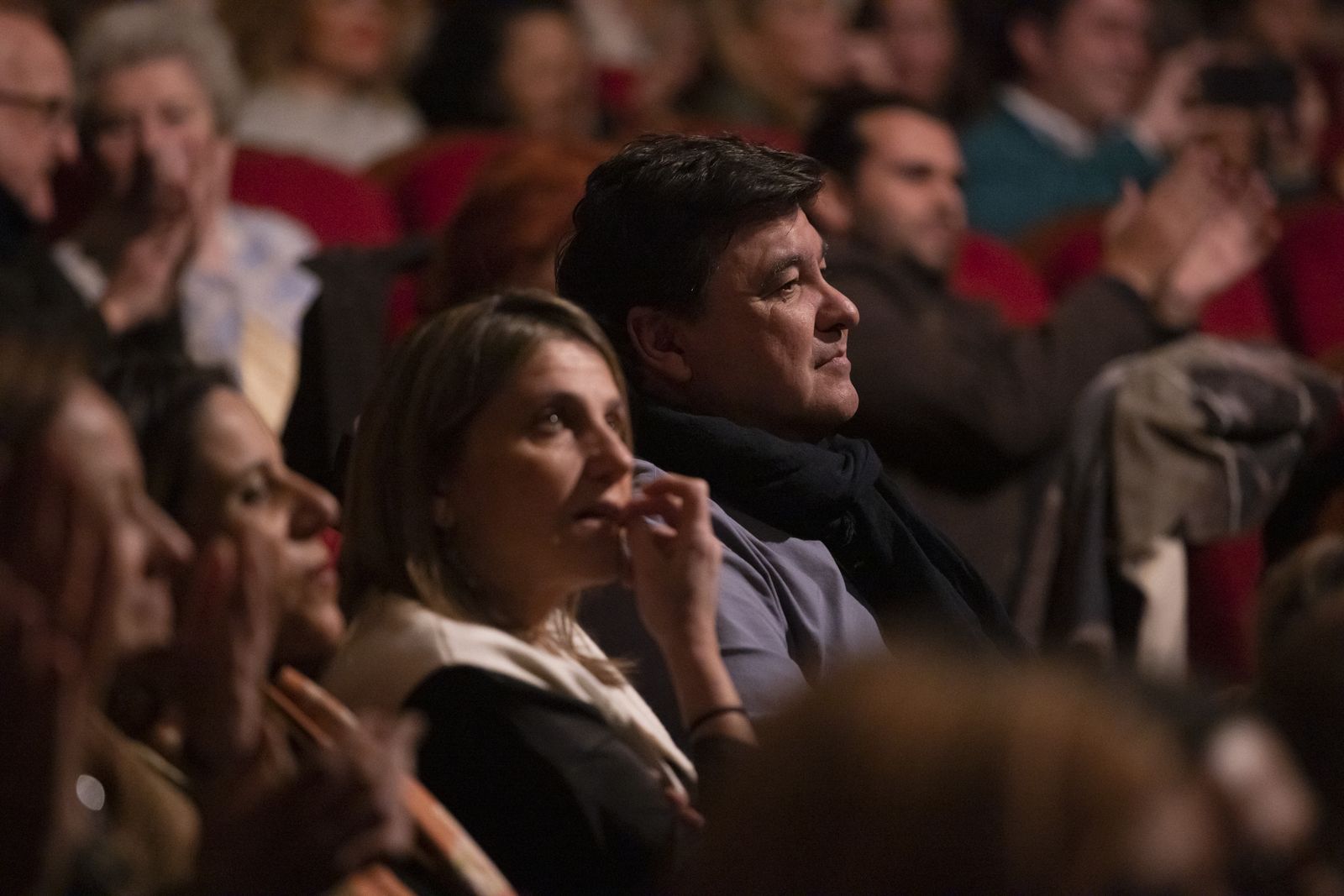 Ambiente del primer día de semifinal del Carnaval Colombino