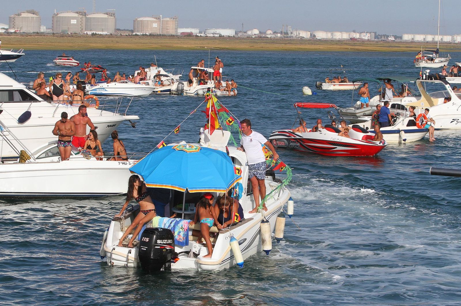 Imágenes de la procesión de la Virgen del Carmen en Punta Umbría