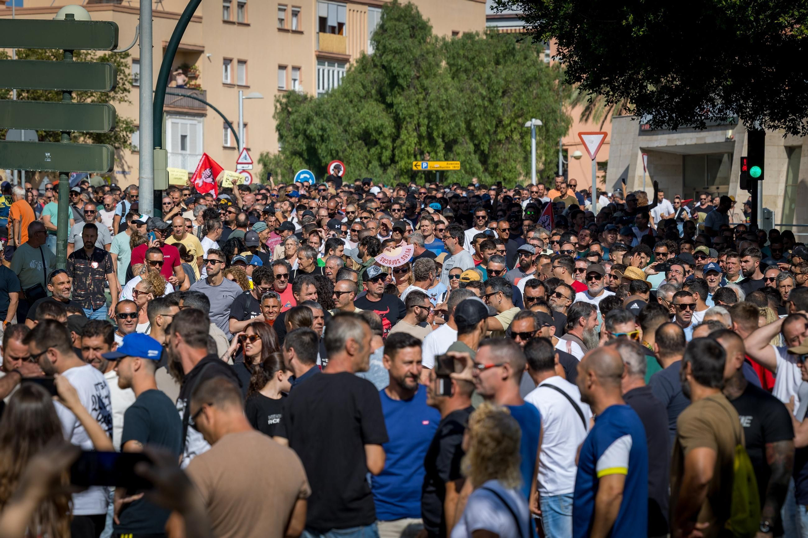 Las imágenes de las protestas de la huelga del metal en Cádiz de este miércoles 25 de junio