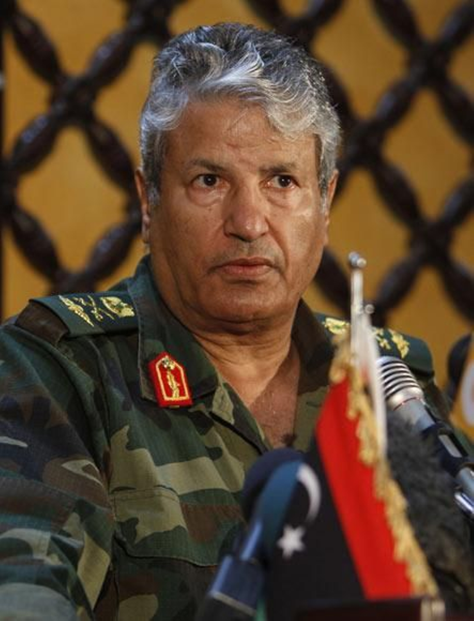 Libia reconoce que Yunis fue asesinado por rebeldes