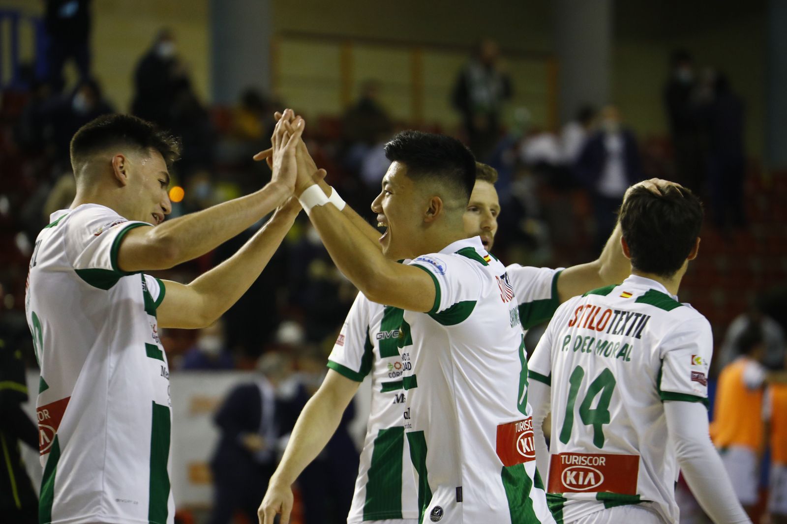 Las imágenes del triunfo del Córdoba Futsal ante O Parrulo