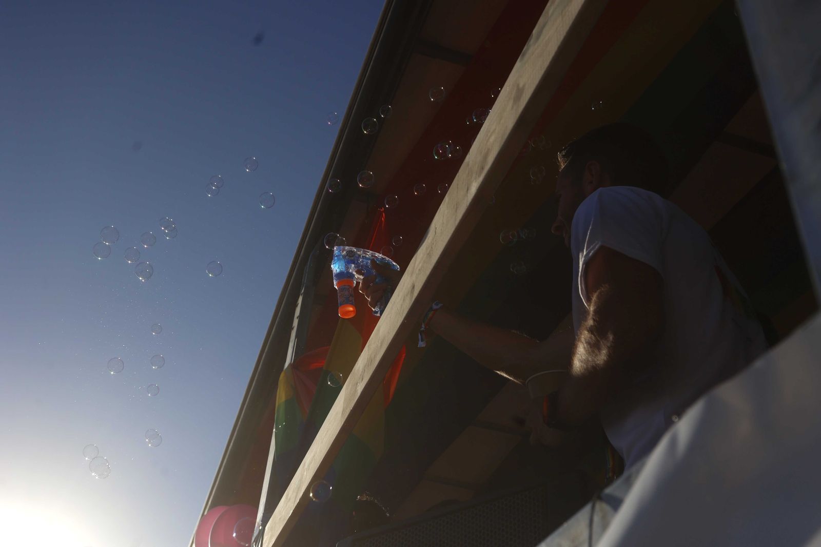 Las imágenes de la cabalgata del orgullo en Sevilla  2022