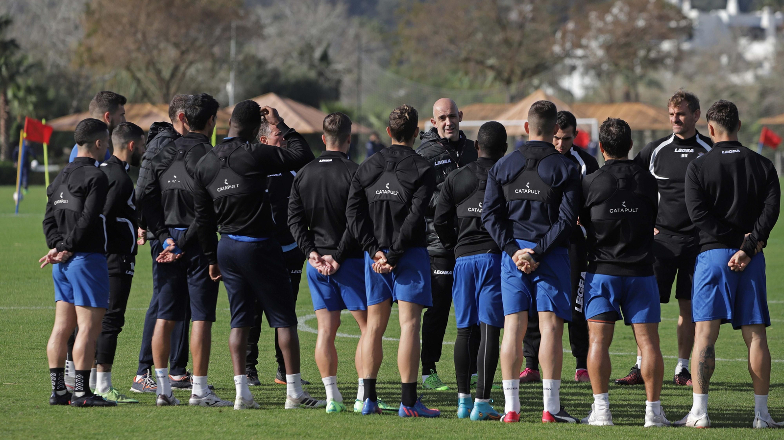 Fotos del primer entrenamiento de Alberto Monteagudo con la Balona