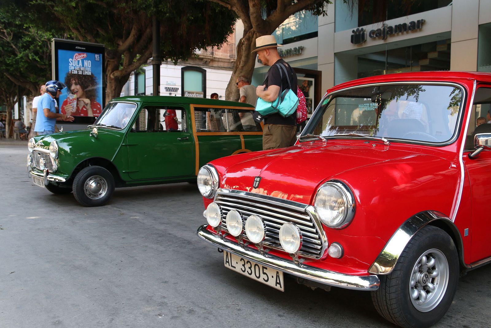Fotogalería de la exhibición de Mini Cooper en la Feria de Almería 2022