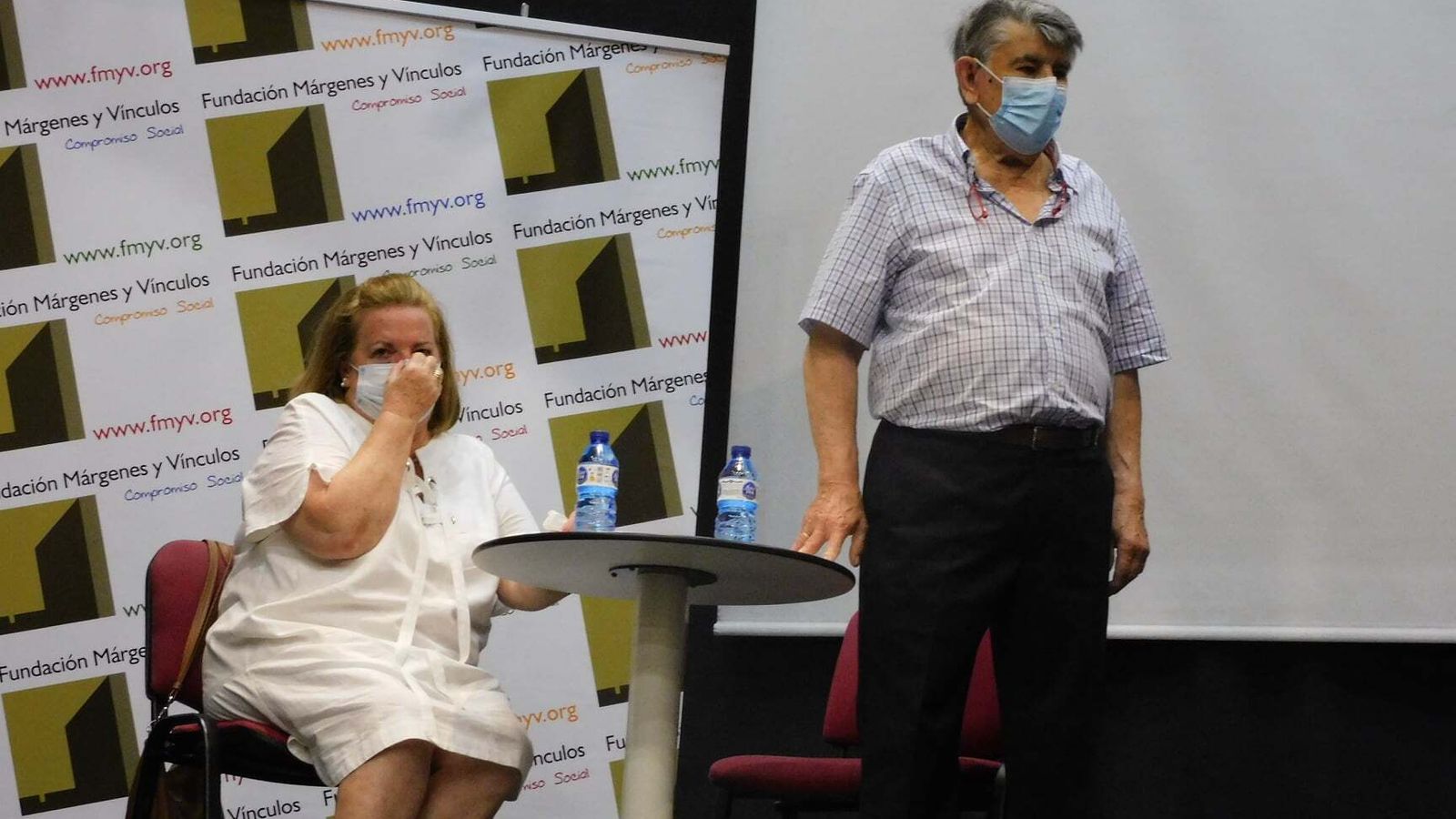 Homenaje a Maru y Pepe.