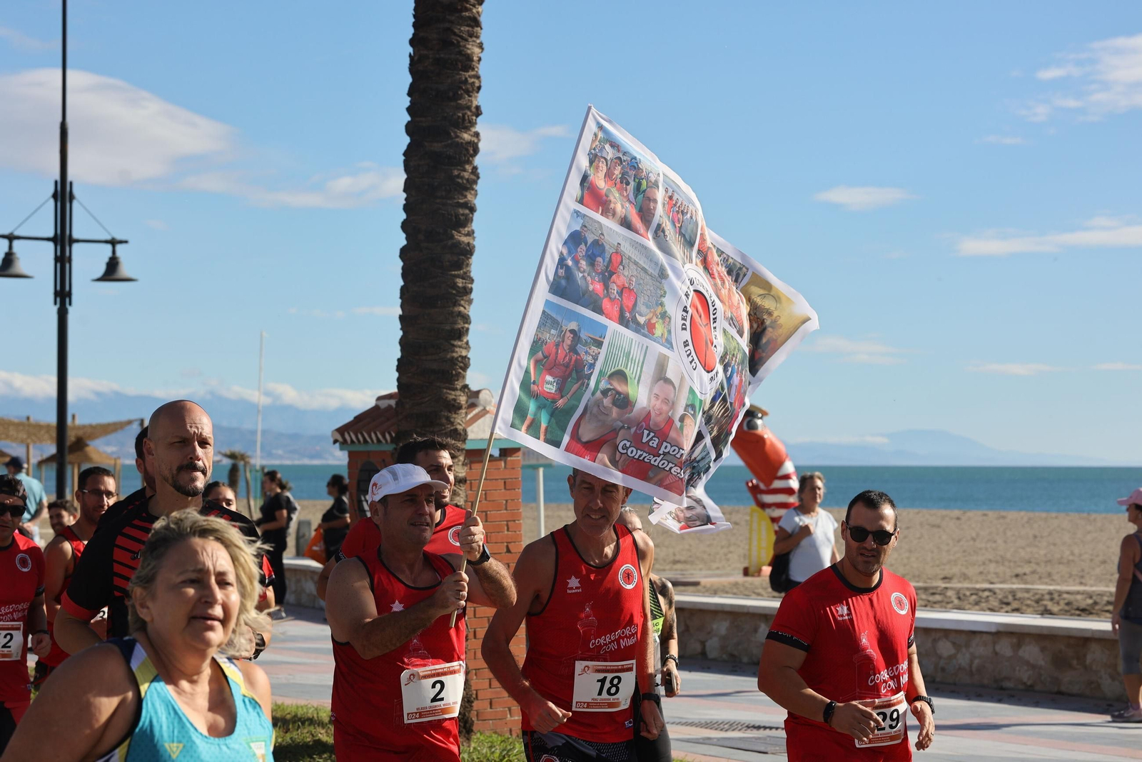 Las fotos de la Carrera Solidaria No Más Suicidios en Torremolinos