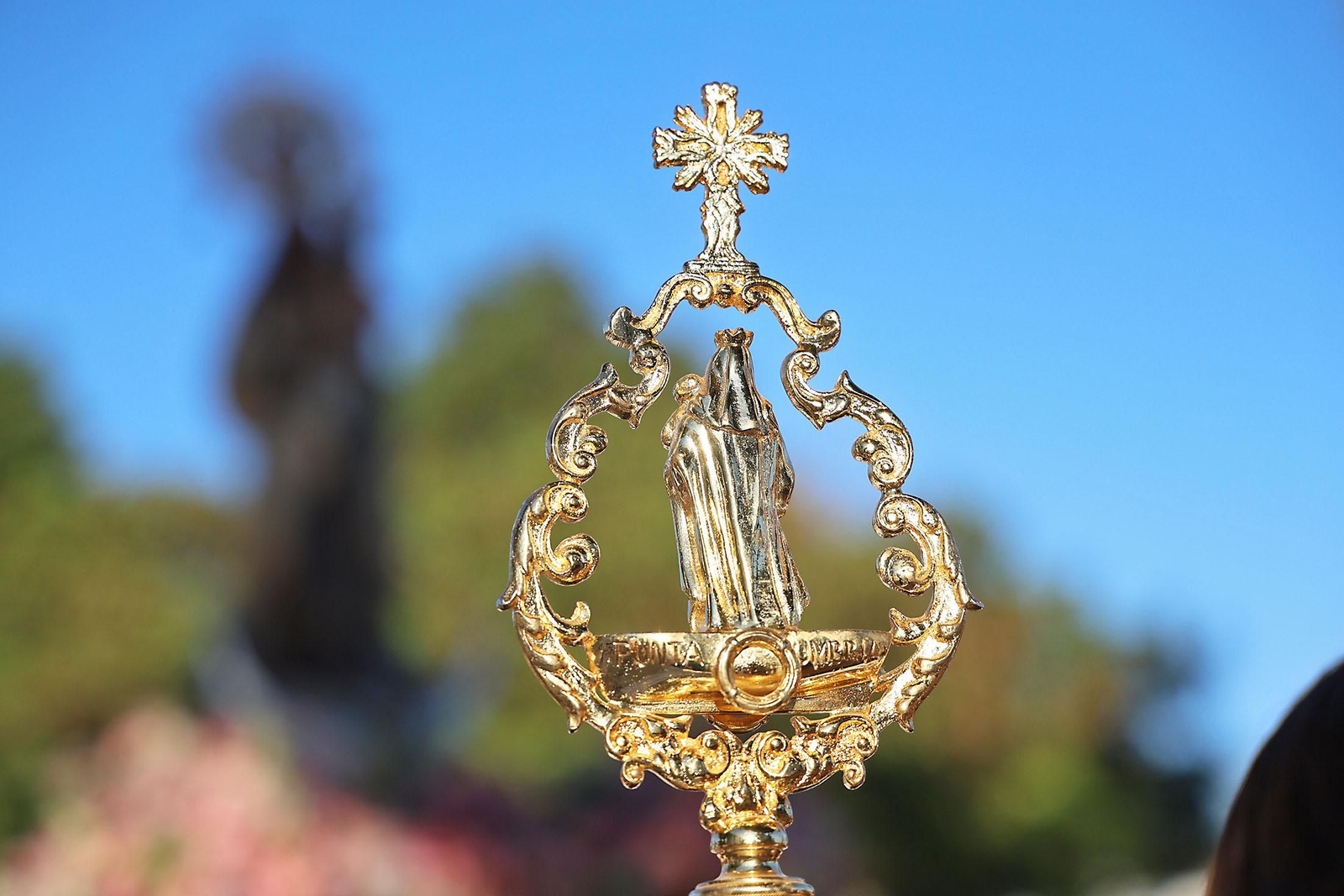 Imágenes de la Virgen del Carmen procesionando en Punta Umbría