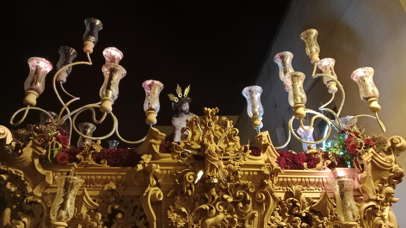 Las imágenes de la Coronación de Espinas en el Sábado de Pasión de la Semana Santa de San Fernando