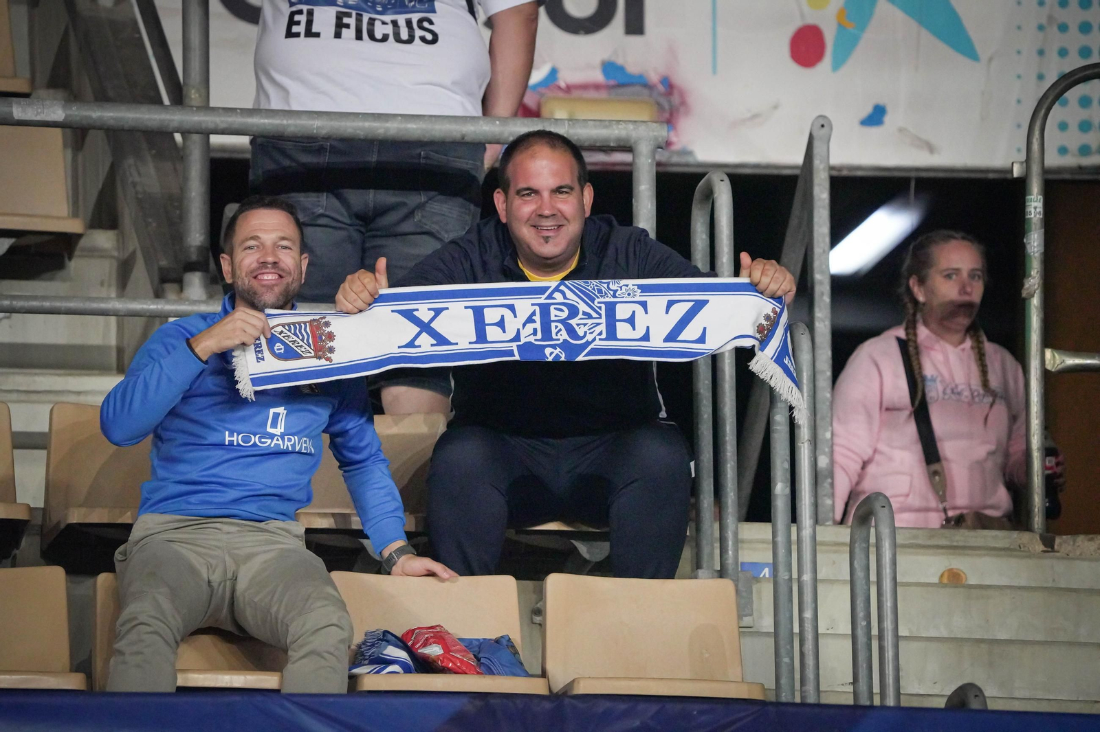 Búscate en el partido del Xerez CD - Minera