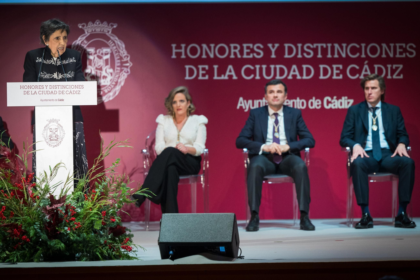 Las imágenes de la entrega de Honores y Distinciones de la Ciudad de Cádiz 2024