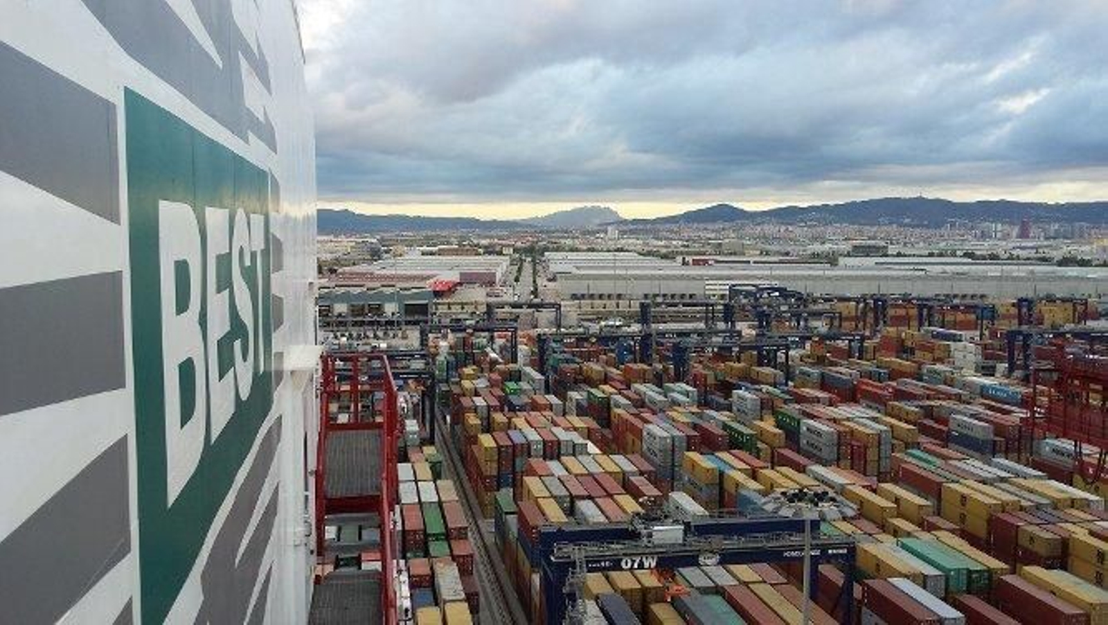 Terminal Best de Barcelona.