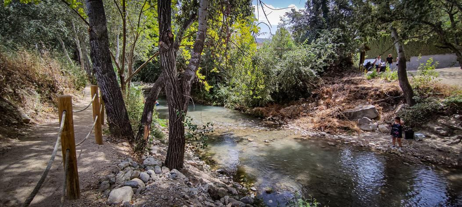 Ruta senderista y por el agua en Los Cañones de Río Frío de Jaén