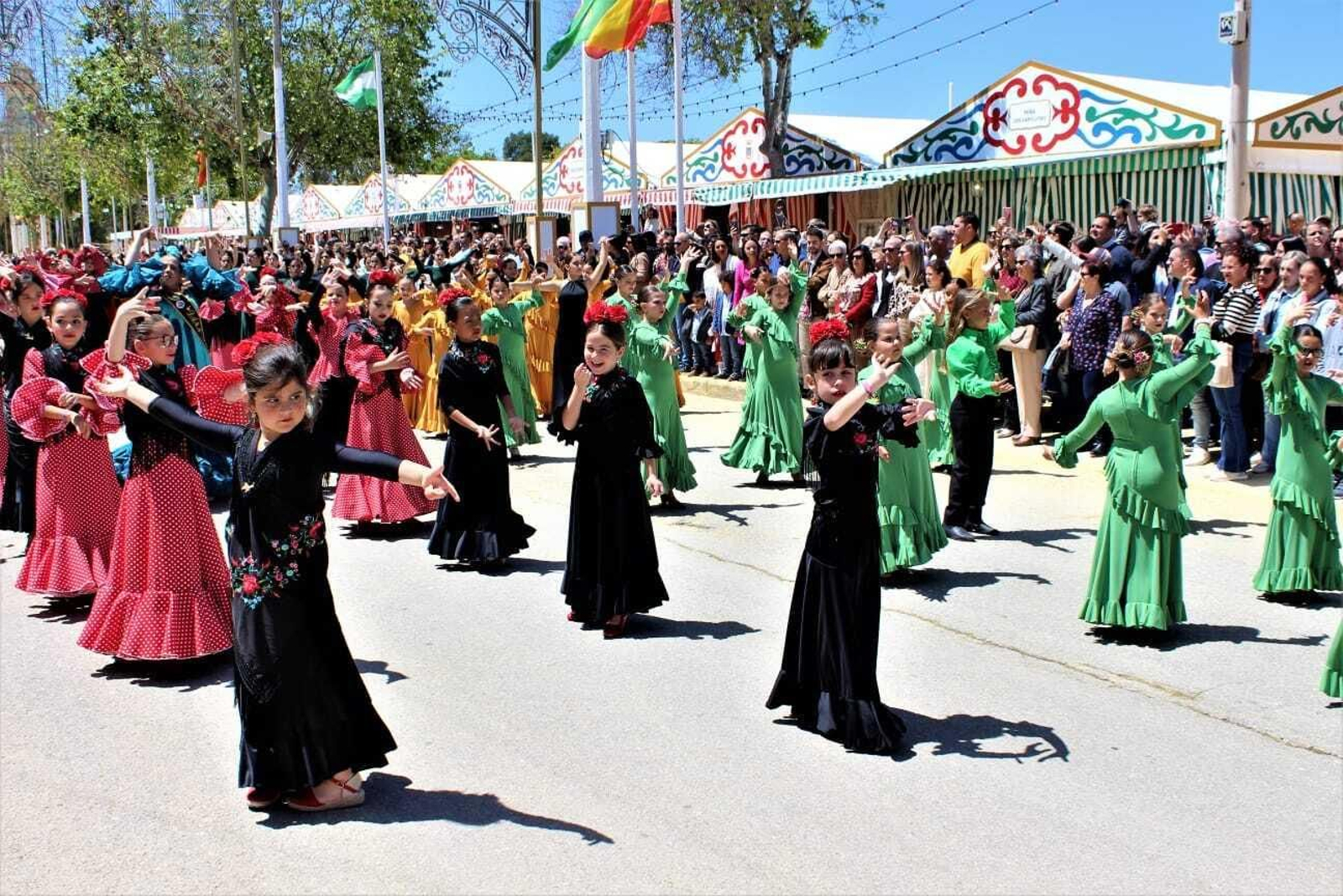 La Feria de Rota 2024: las imágenes de la inauguración de este miércoles 1 de mayo