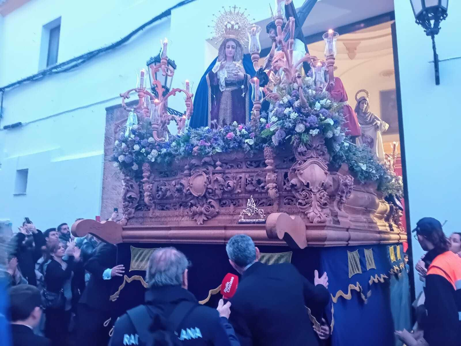 Las imágenes del Martes Santo en Chiclana 2024: El Amor y Afligidos