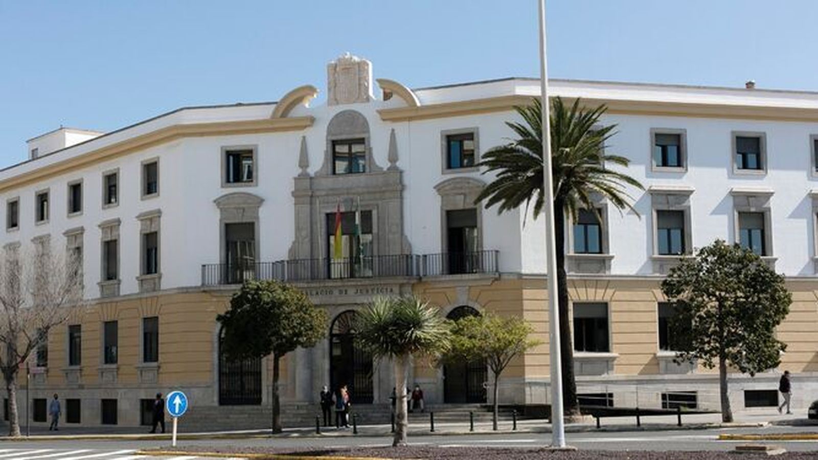 Imagen del edificio de la Audiencia provincial de Cádiz.