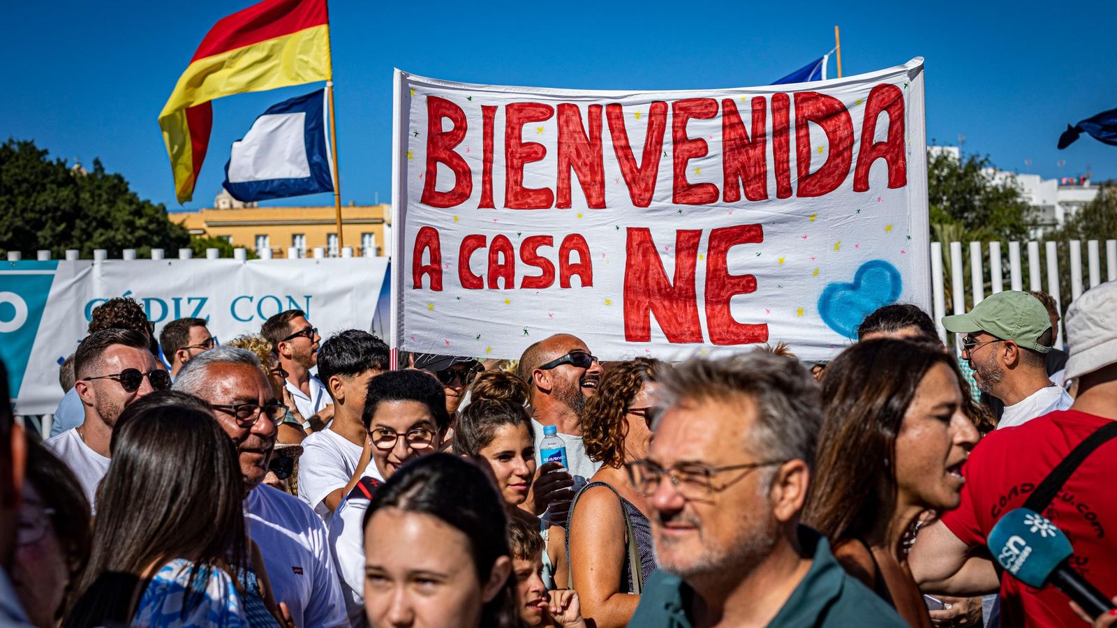 Otro de los letreros de recibimiento.