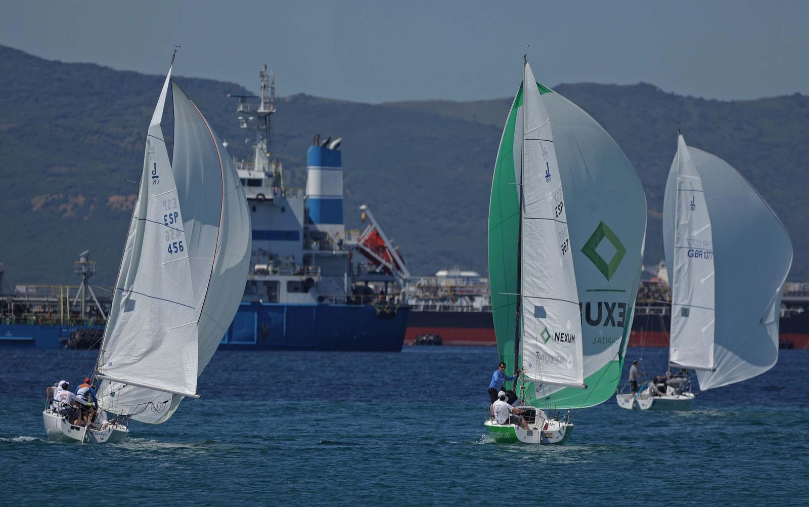 Fotos de la jornada del domingo del Campeonato Andaluz de vela categoría J80 en La Línea