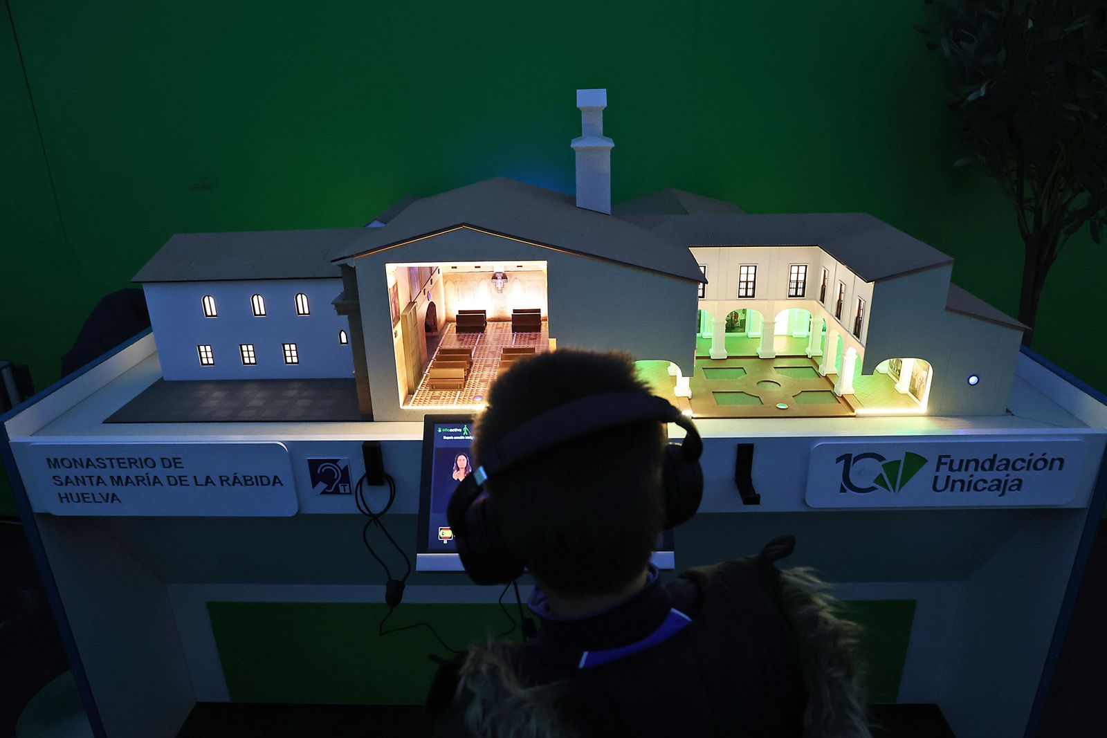 Imágenes de la Inauguración del Espacio Fundación Unicaja con motivo de la conmemoración de su décimo Aniversario