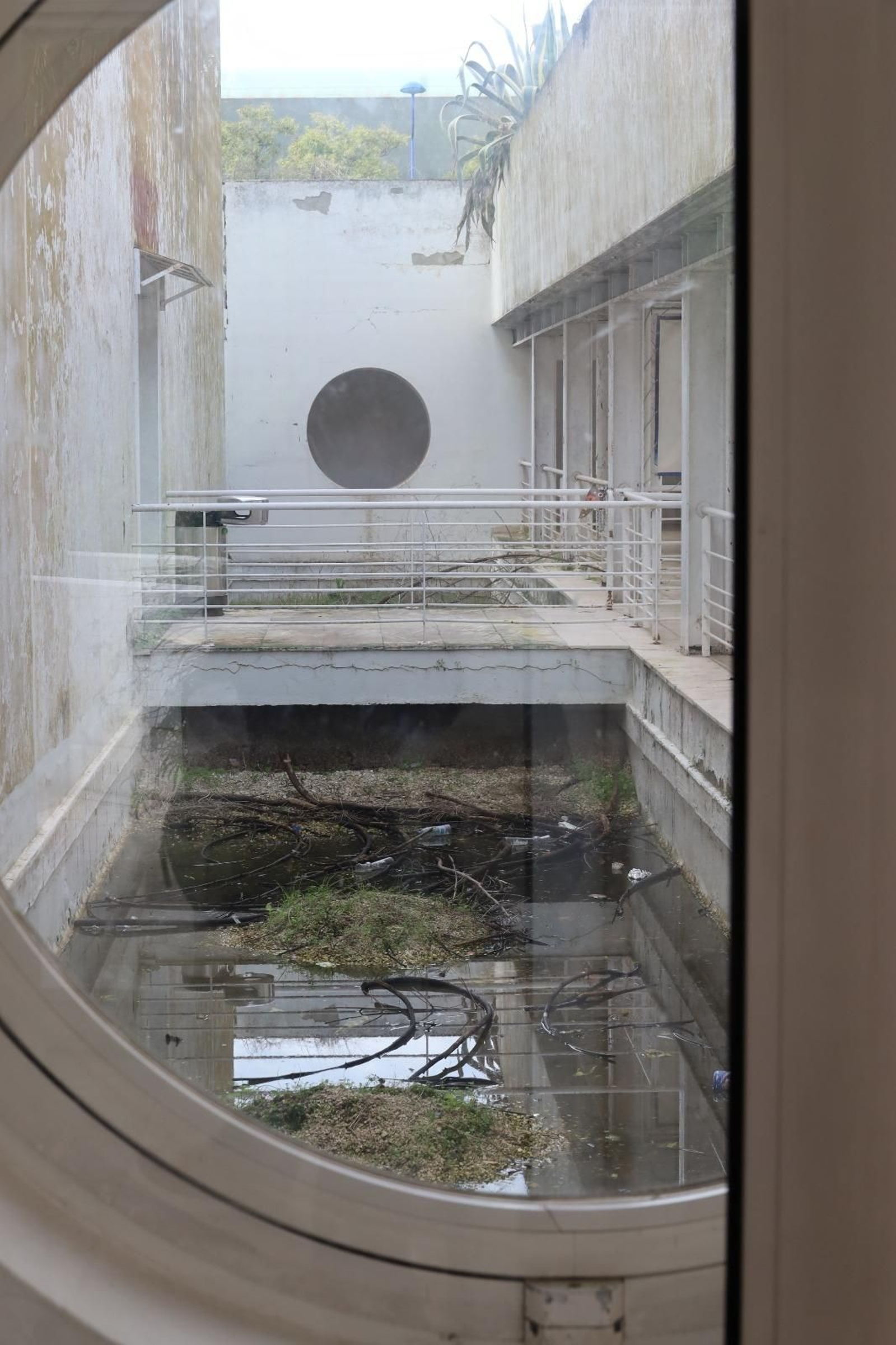 El mal estado del Pabellón de España de la Expo 92