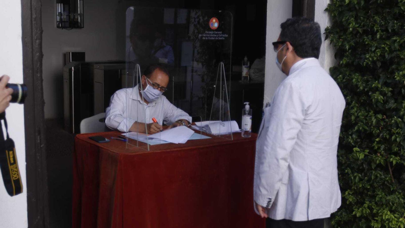 Control de acceso para la asamblea.