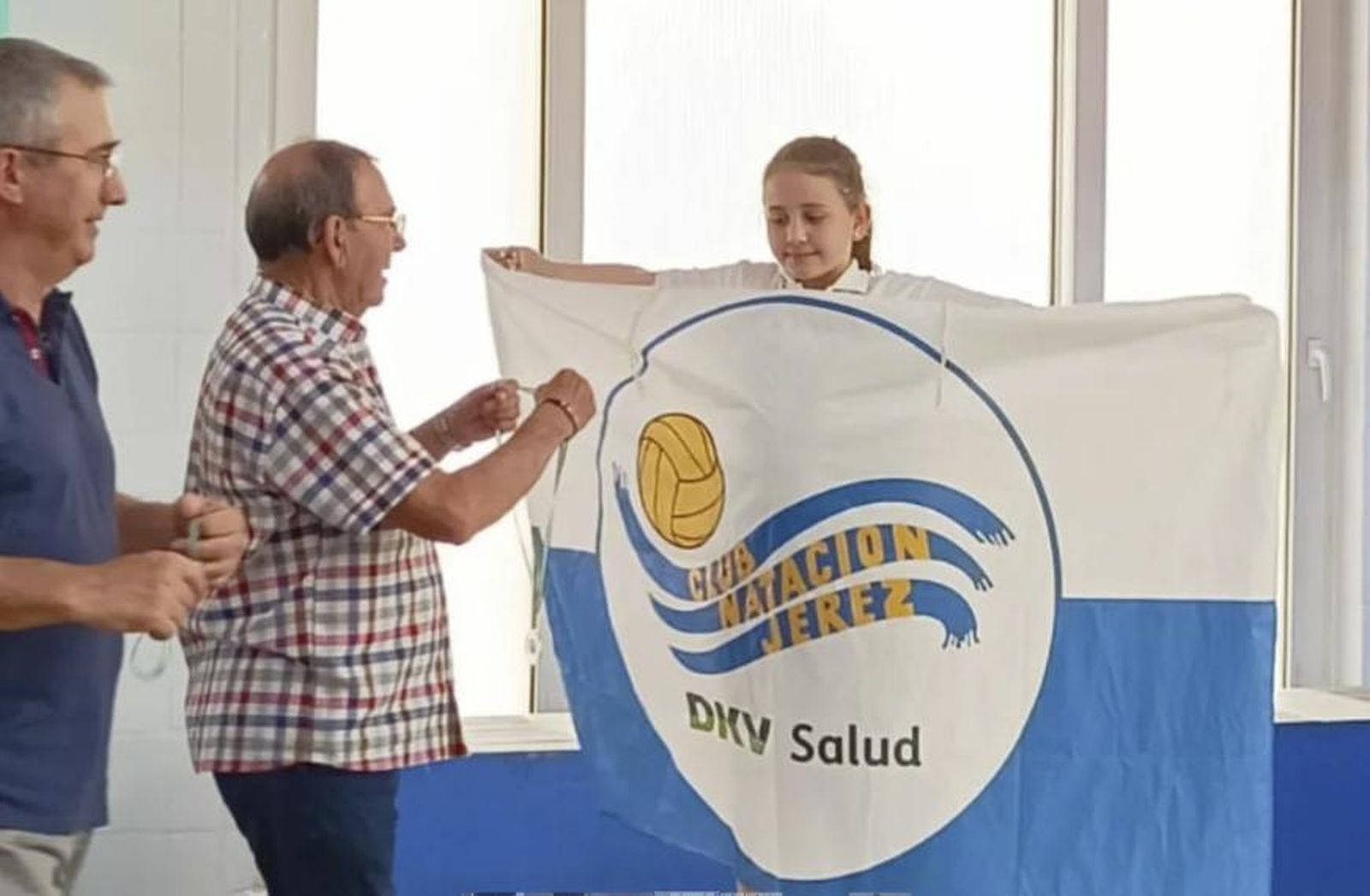 María Morillo, plata en el 100 espalda.