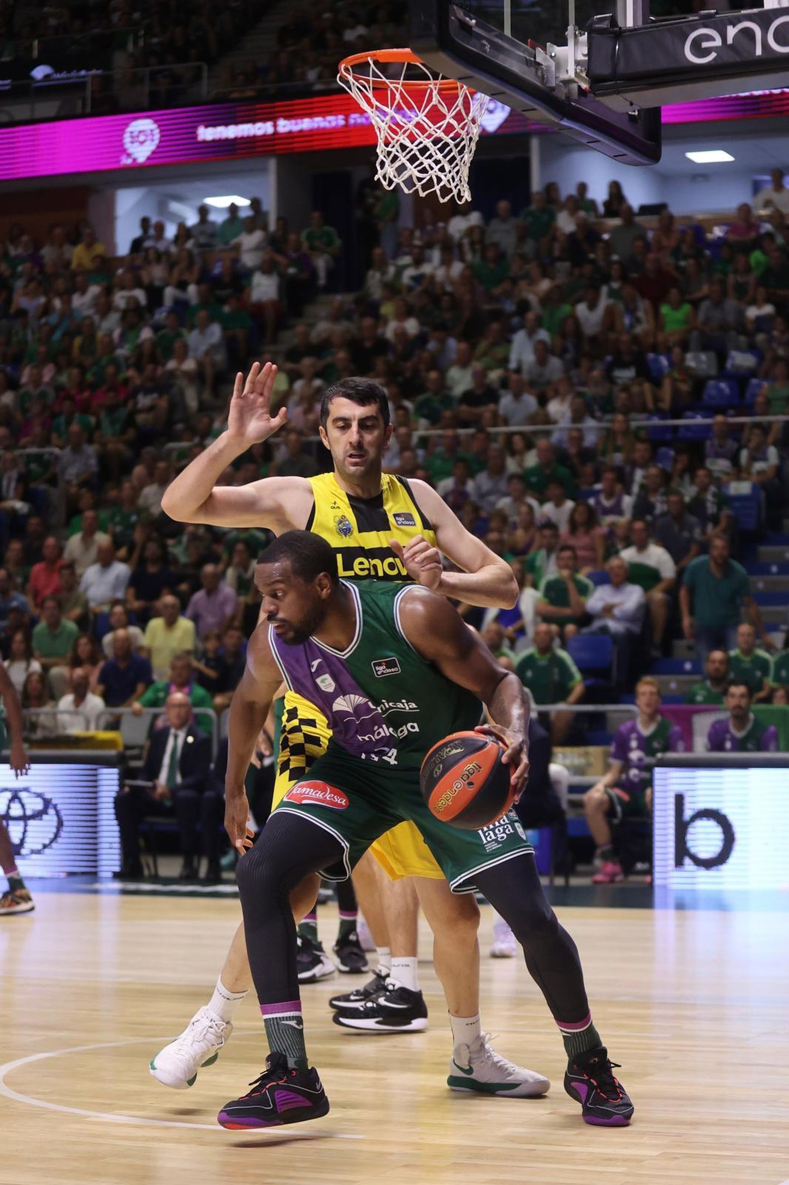 Las fotos del Unicaja - Lenovo Tenerife
