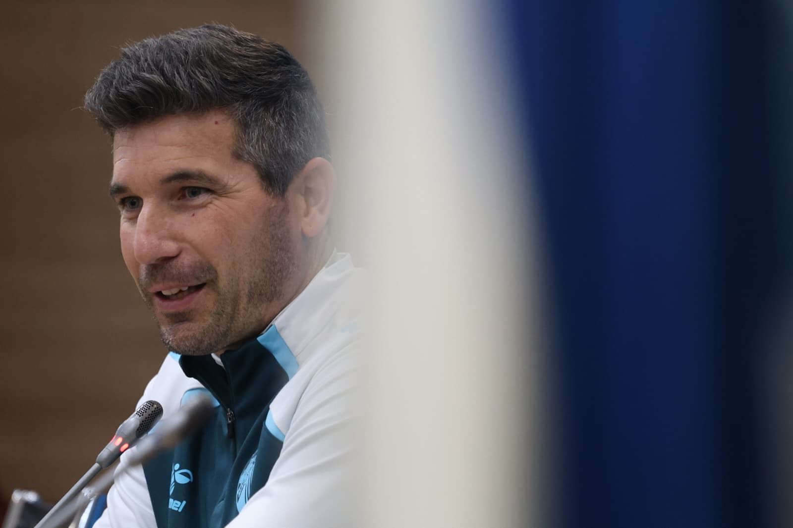 Funes, en la sala de prensa