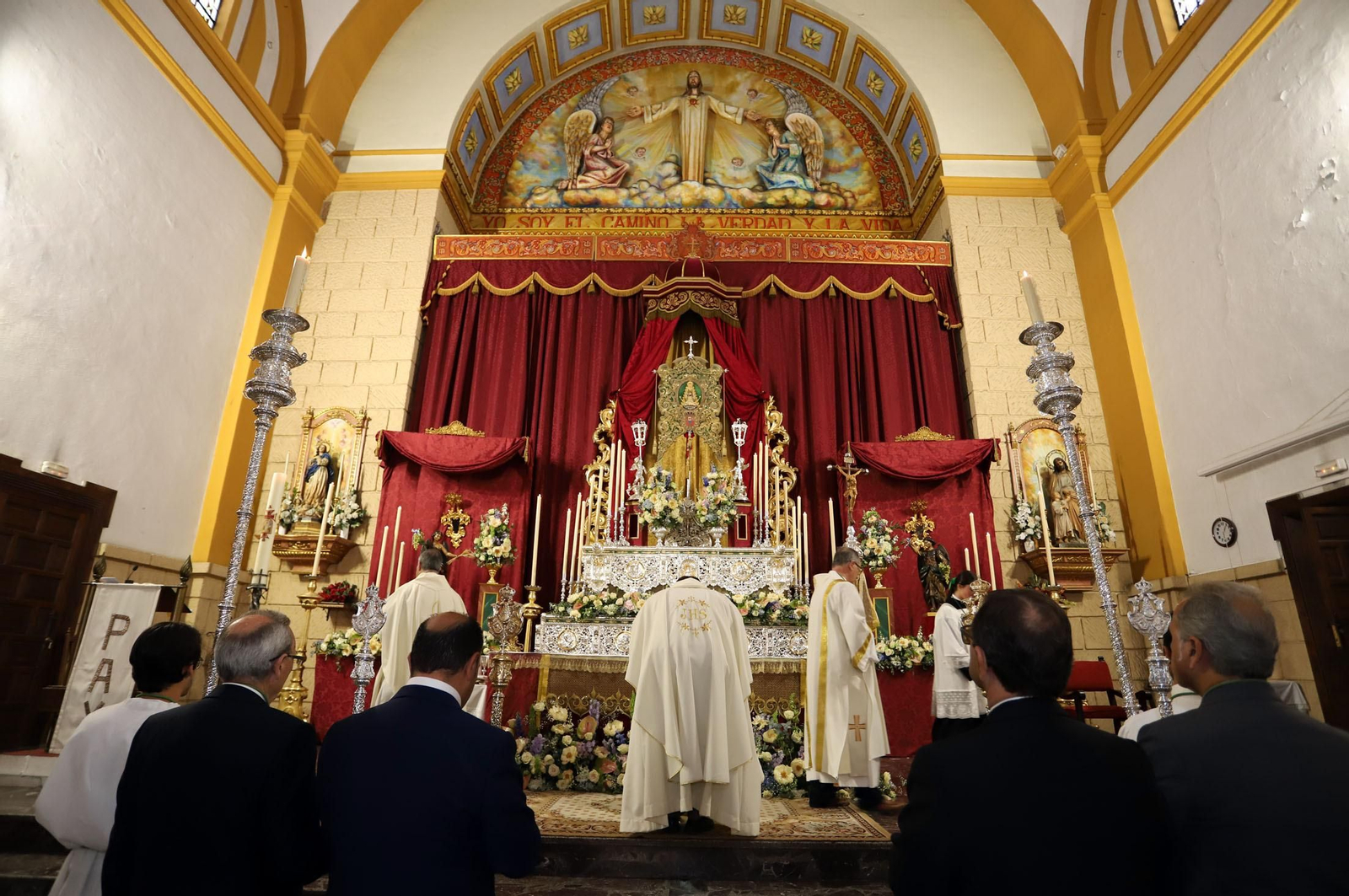 Imágenes de la función y traslado de la Hermandad del Rocío de Huelva