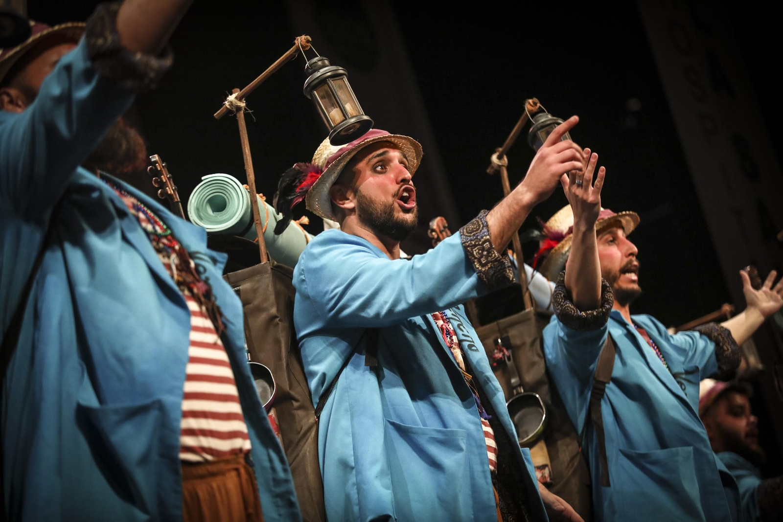 Chirigota Los activistas se la dan de artistas