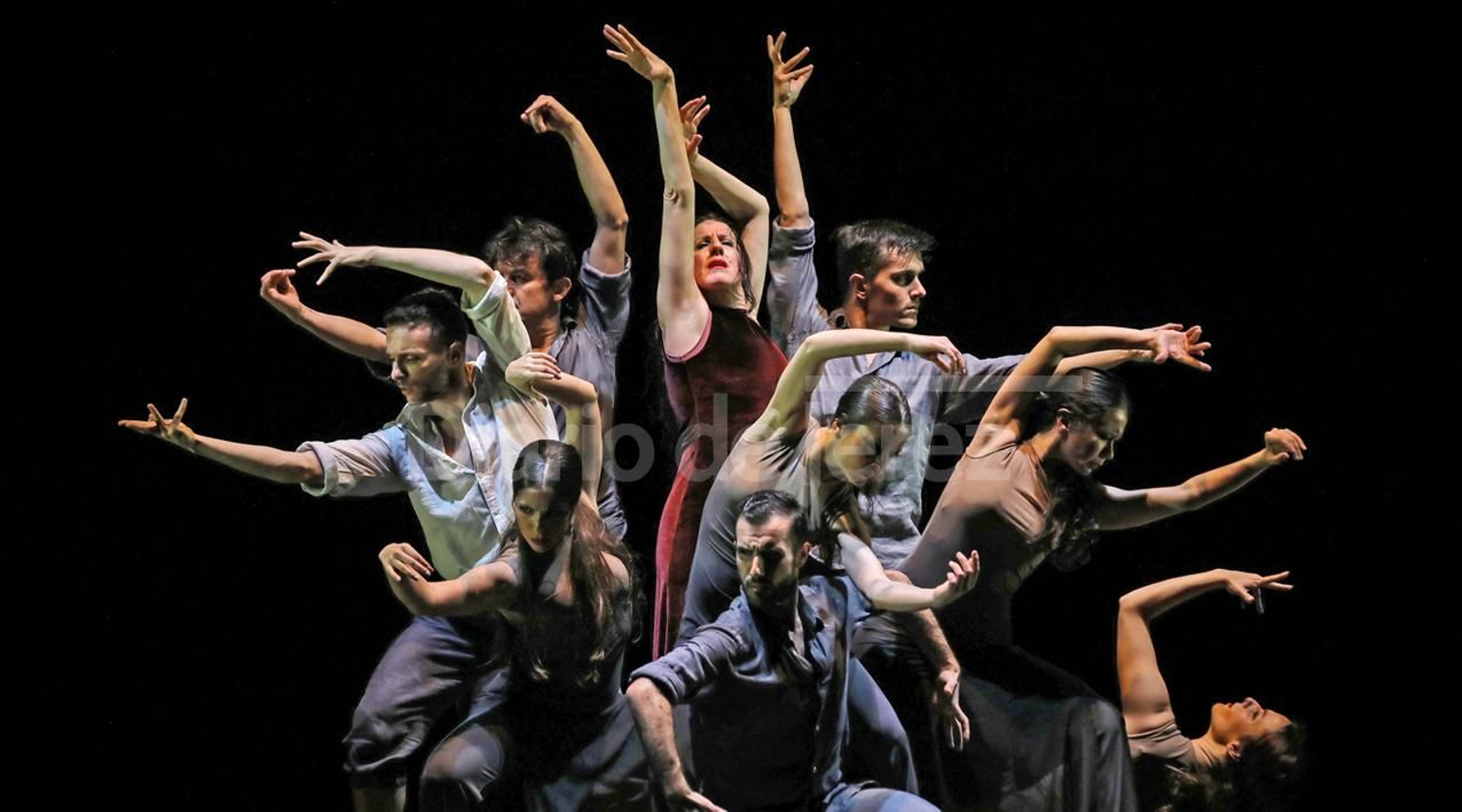 Imágenes del espectáculo 'Una oda en el tiempo' de María Pagés