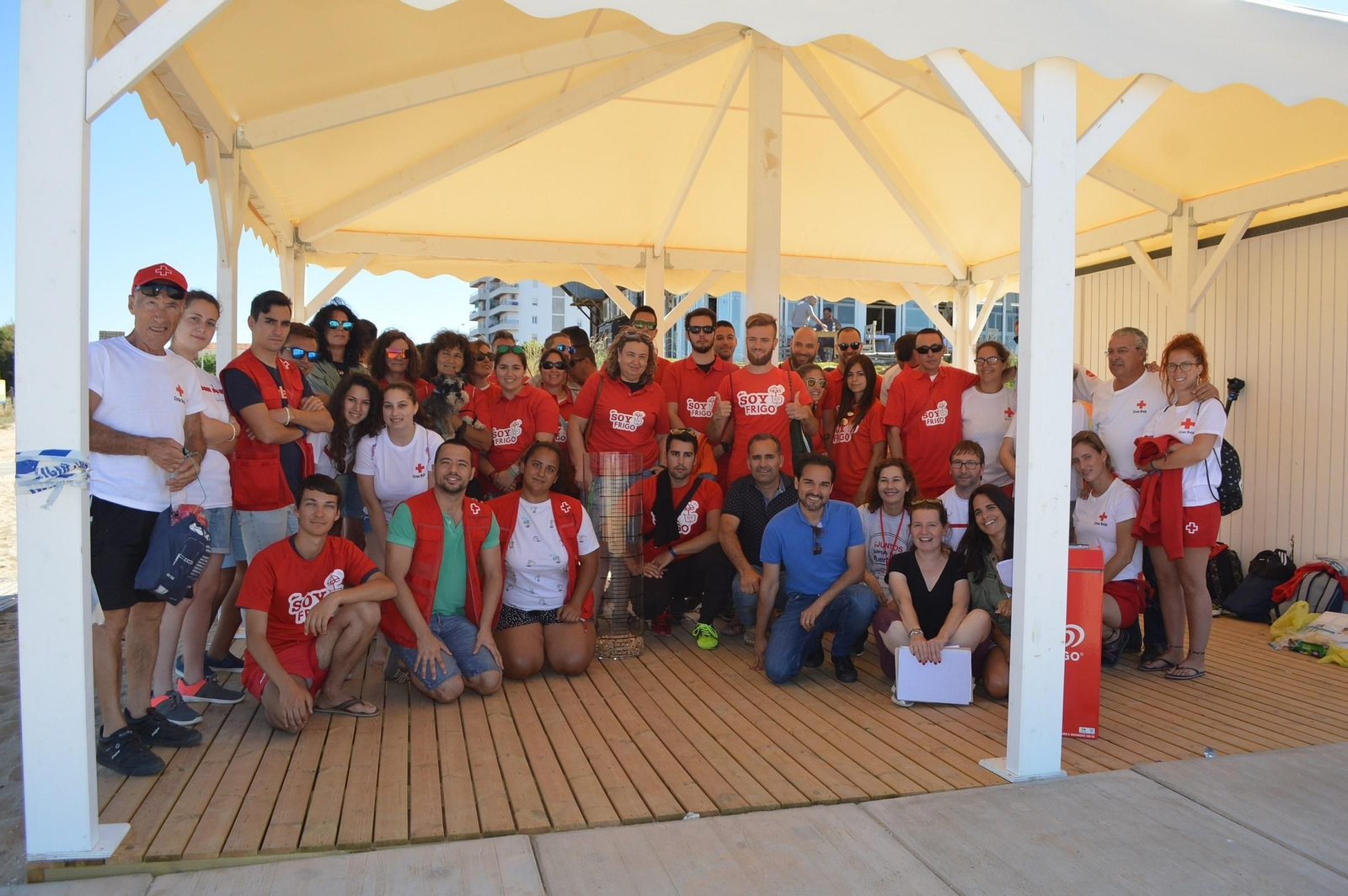 Agentes de Playas Limpias ayer en su curso de formación en Punta Umbría. Agentes de Playas Limpias ayer en su curso de formación en Punta Umbría.