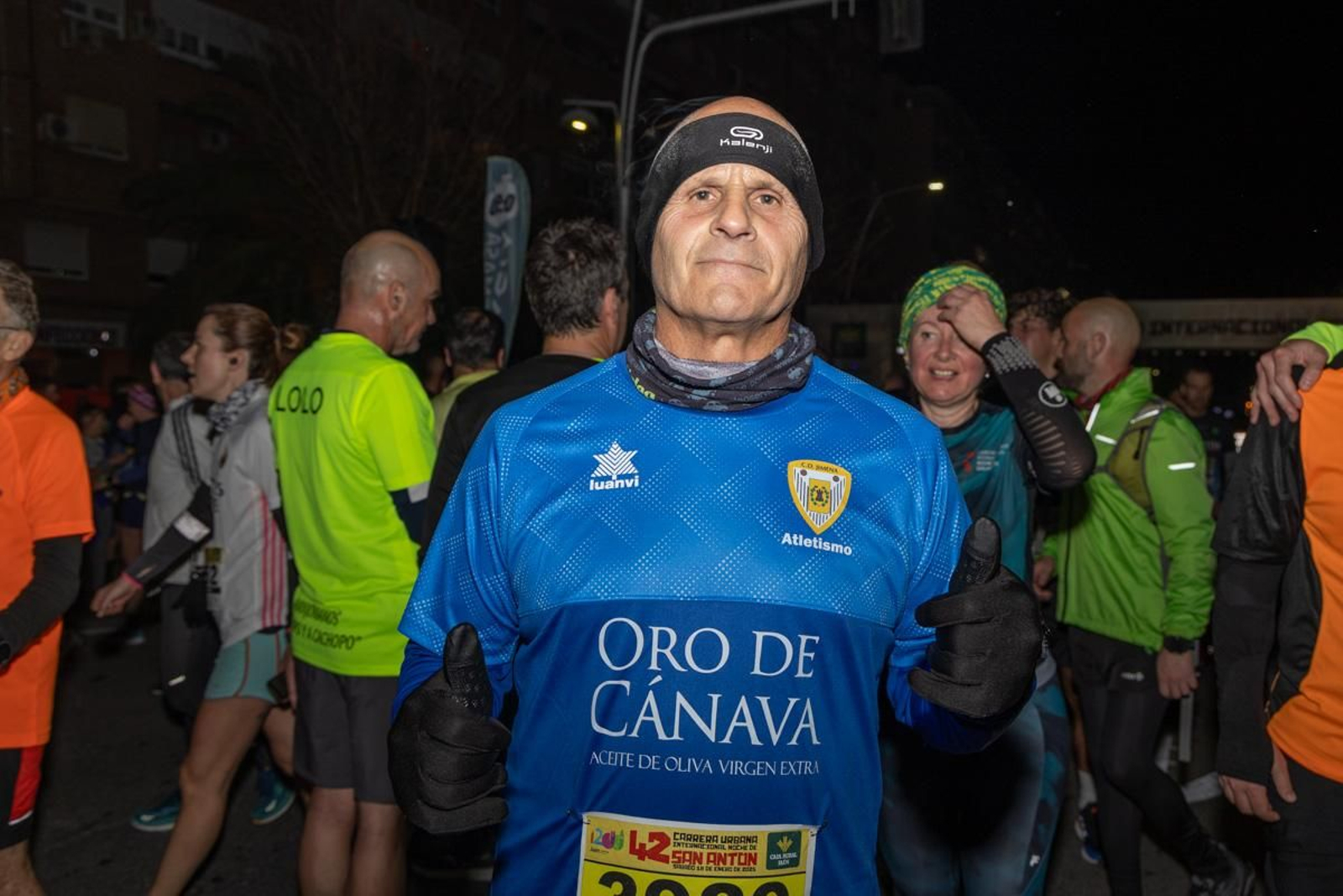 En imágenes: búscate en tu llegada a meta de la Carrera de San Antón 2025 (8)