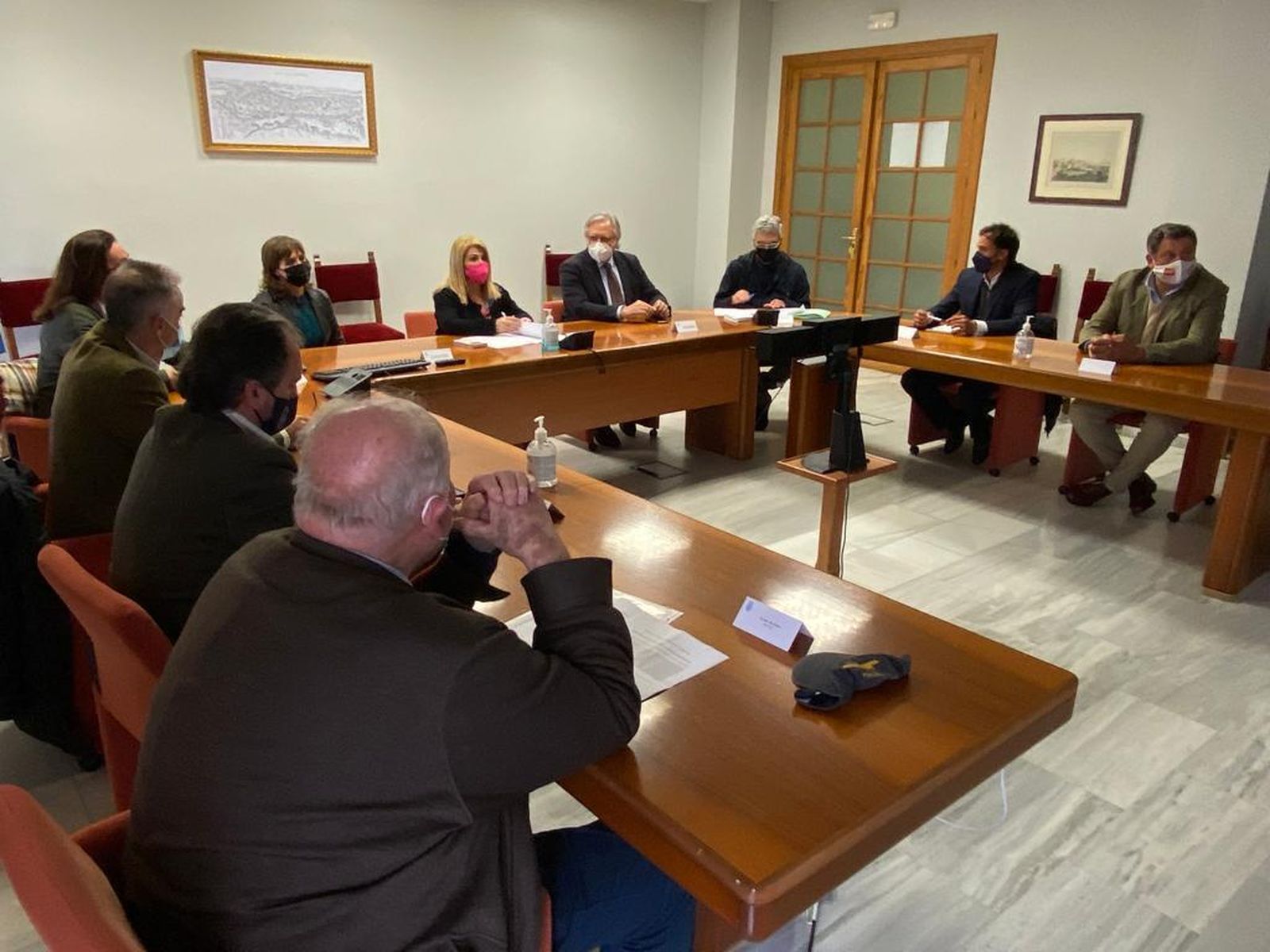 Reunión del jurado del Caballo de Oro.