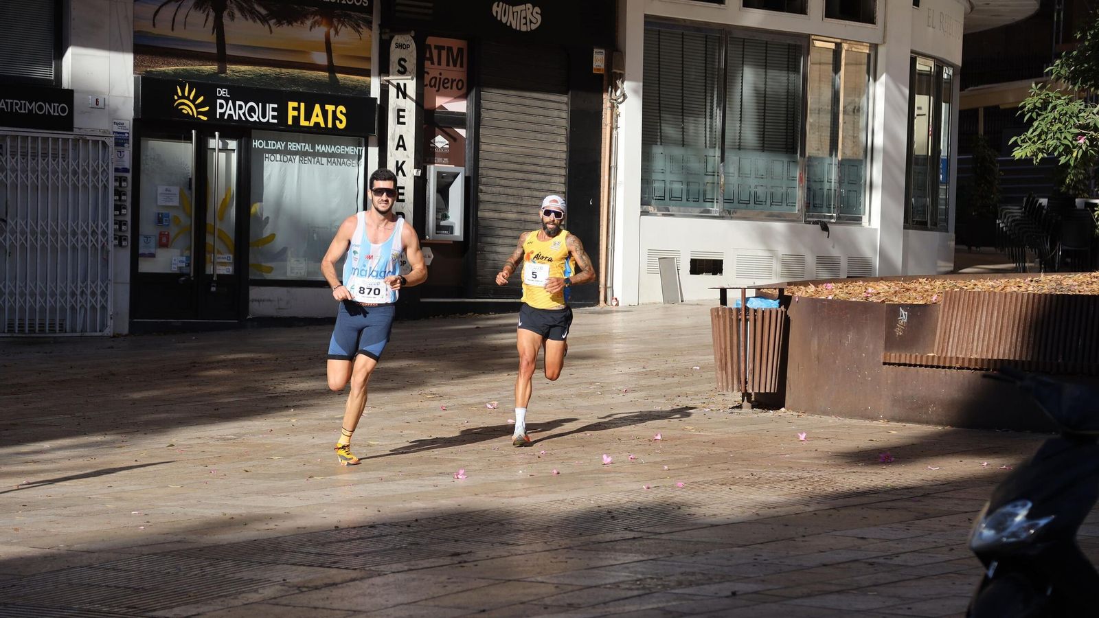 Búscate en las fotos de la Carrera de la Prensa en Málaga