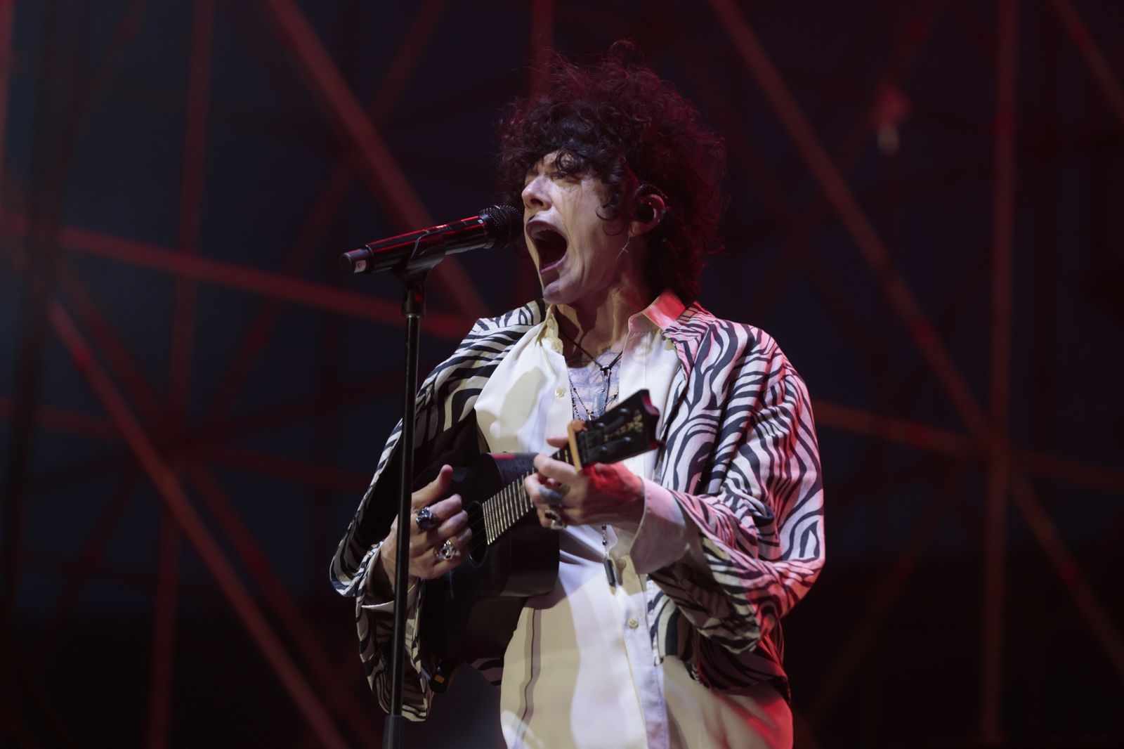 Concierto de LP en el Icónica Sevilla Fest