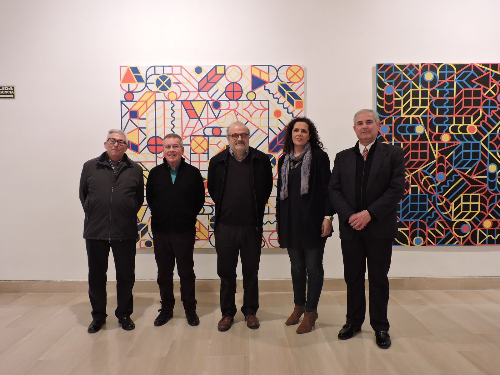 El pintor José María Bermejo, con la diputada de Cultura, en la inauguración de la muestra en la Casa de la Provincia.