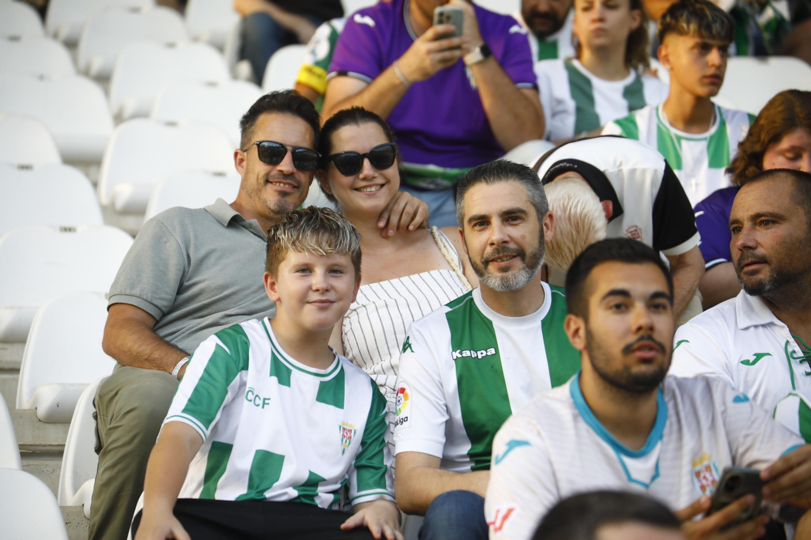 Las mejores fotos del ambiente en El Arcángel para el Córdoba CF - Deportivo